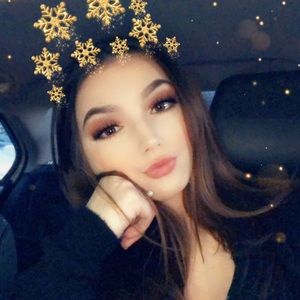 Meet your Posher, Alexa